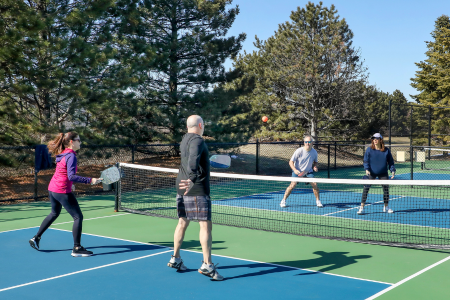 How to Avoid Injuries in Pickleball